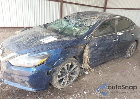 2016 Nissan Altima 2.5 Sr from USA, damaged, VIN 1N4AL3AP4GC276169